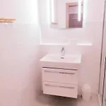 דירה Fiffinjo