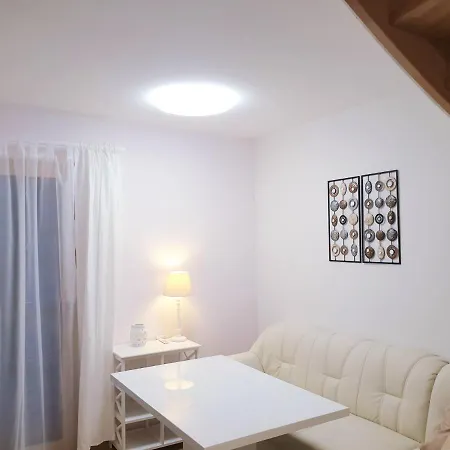 Appartement Fiffinjo