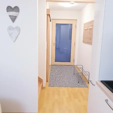 Appartement Fiffinjo *