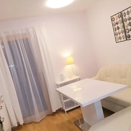Appartement Fiffinjo Piesendorf