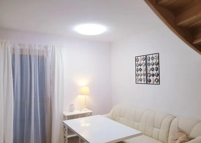 아파트 Fiffinjo